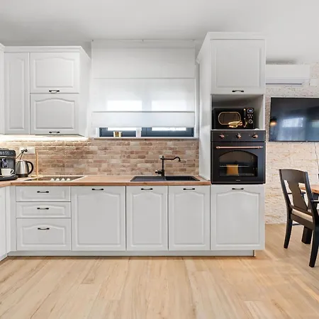 Tria Quercus 빌라 *