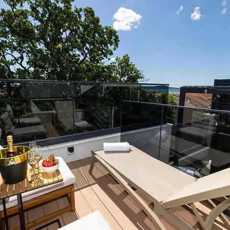 빌라 Tria Quercus *