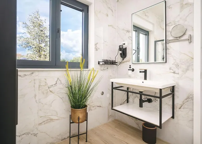 Villa Tria Quercus *