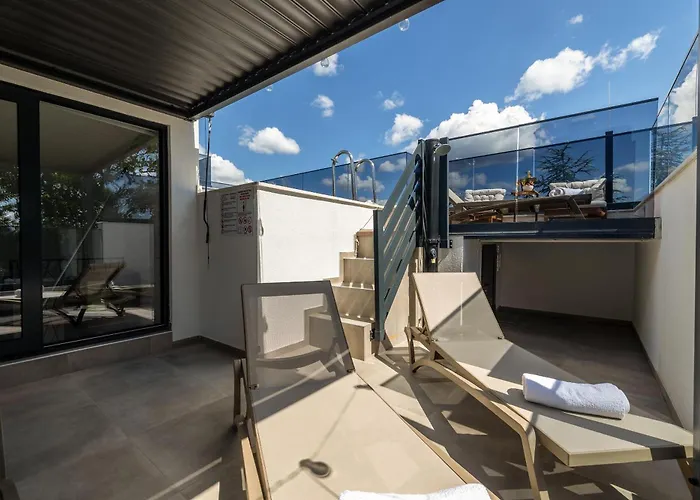 Tria Quercus * Vodice